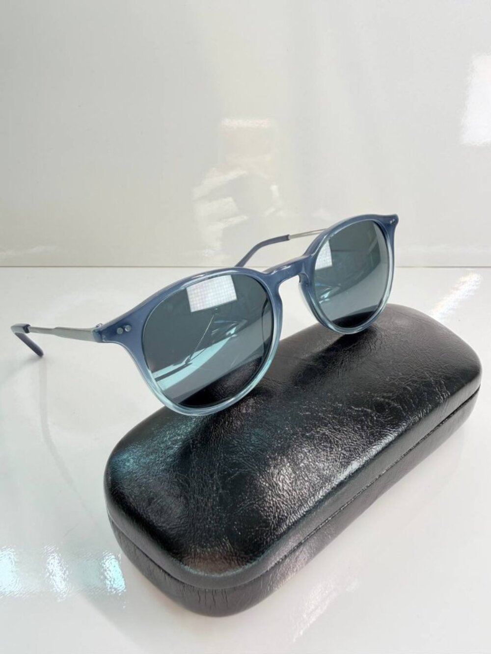 Bailey Nelson Markova S Sunglasses – Hard Case Included